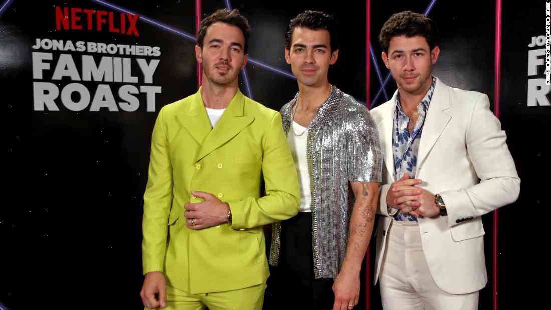 Netflix mocks The Jonas Brothers