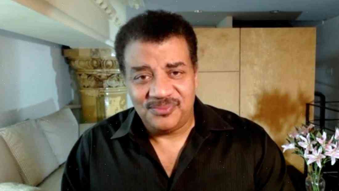 Neil deGrasse Tyson hails Mars mission and Nasa 'hits a home run'